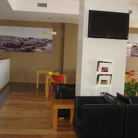 ゲストハウス Princesa Do Gilao タヴィラ