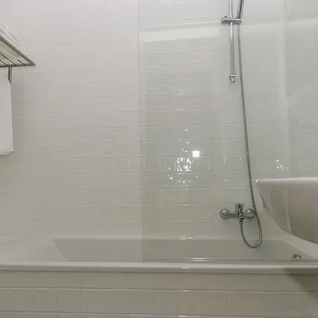 Princesa Do Gilao ゲストハウス 4*